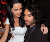 image-10-for-katy-perry-and-russell-brand-looking-loved-up-at-a-charity-gala-gallery-992256363.jpg